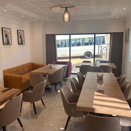 Hotel Residence La Corniche Дакар Екстериор снимка