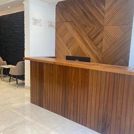 Hotel Residence La Corniche Дакар Екстериор снимка