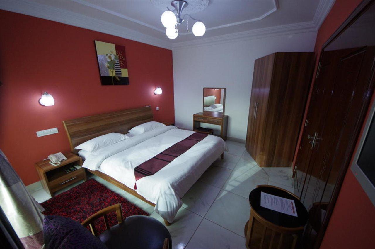 Hotel Residence La Corniche Дакар Екстериор снимка