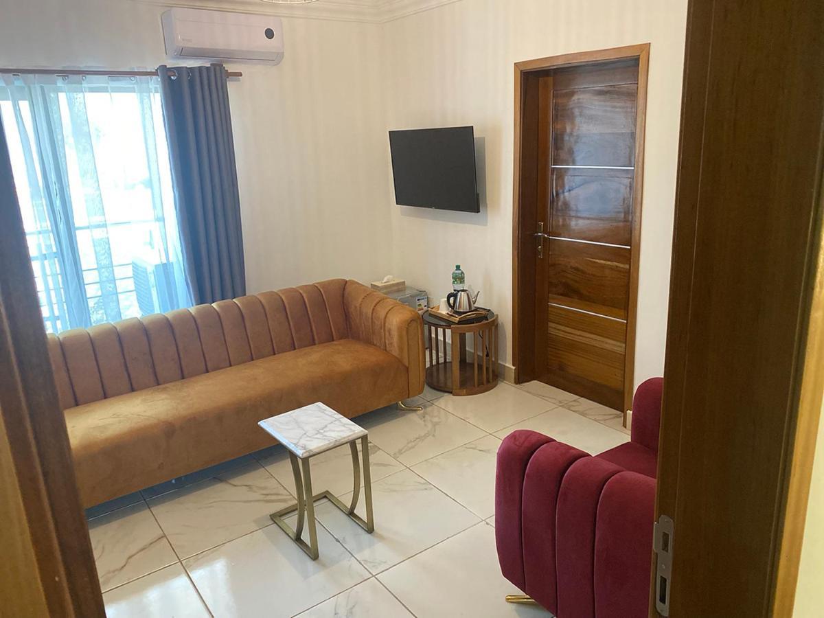 Hotel Residence La Corniche Дакар Екстериор снимка